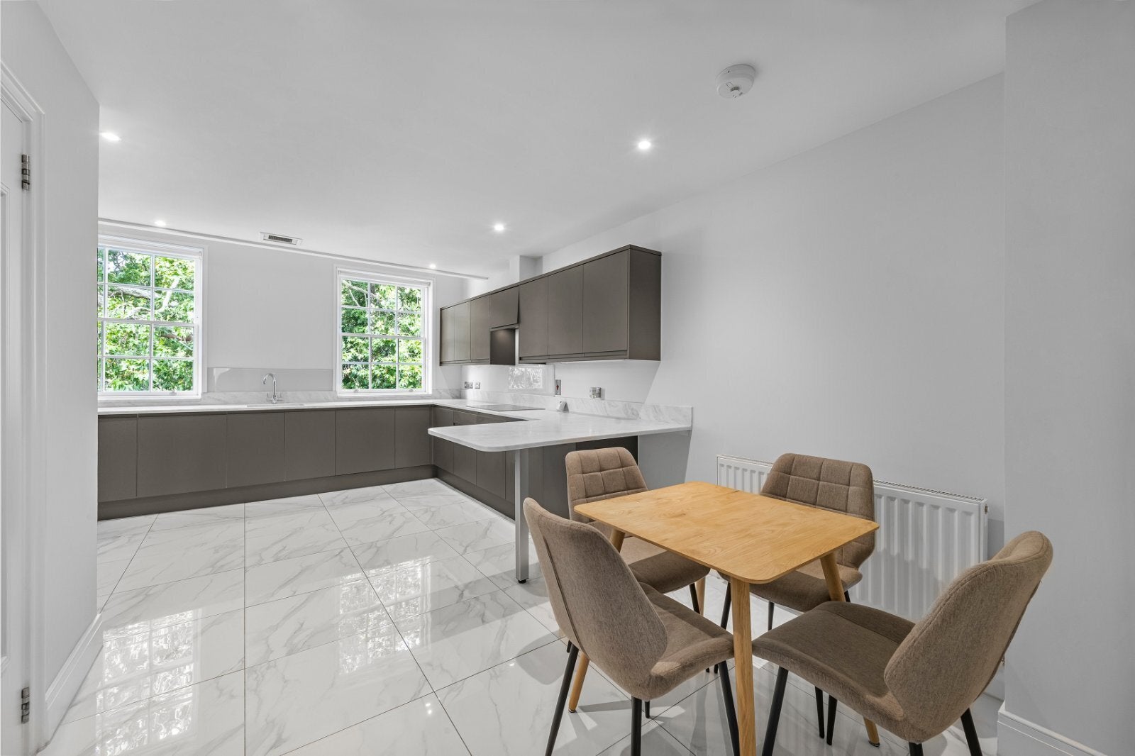 Flat Gloucester Square in City of Westminster