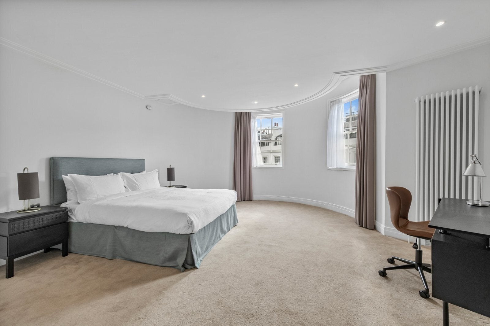 Flat Gloucester Square in City of Westminster
