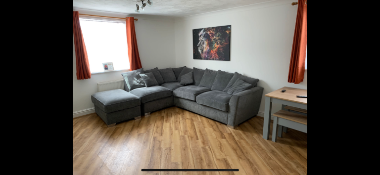Flat Kingfisher Way in Plymouth