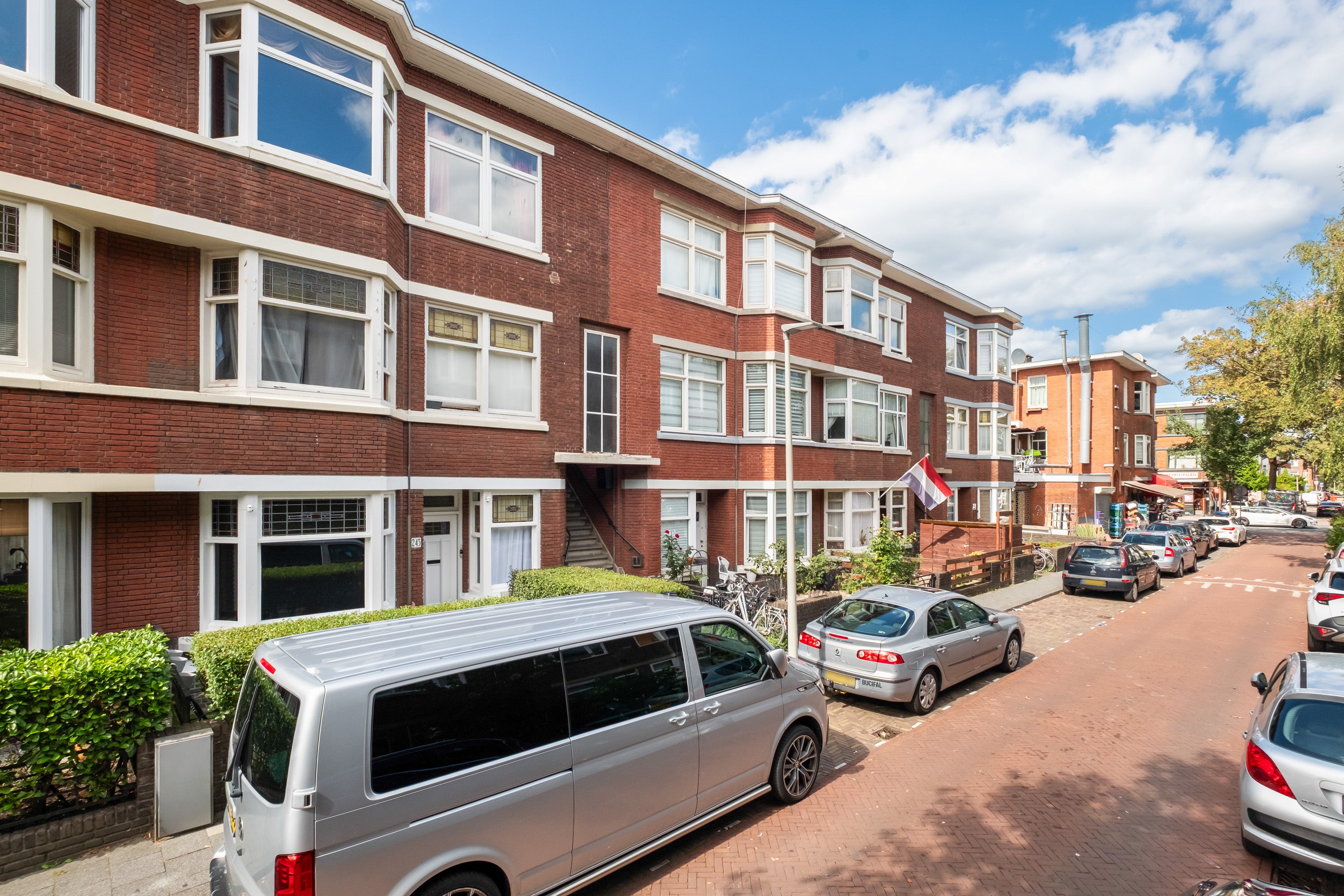 Appartement Hulshorststraat 235 in Den Haag