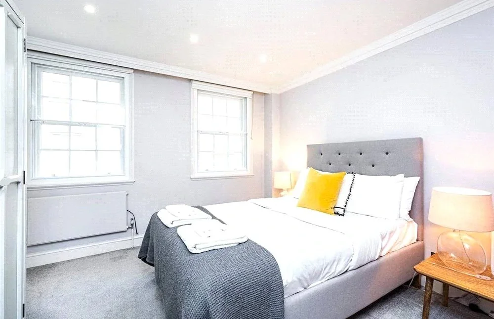 House Cornwall Terrace Mews in City of Westminster