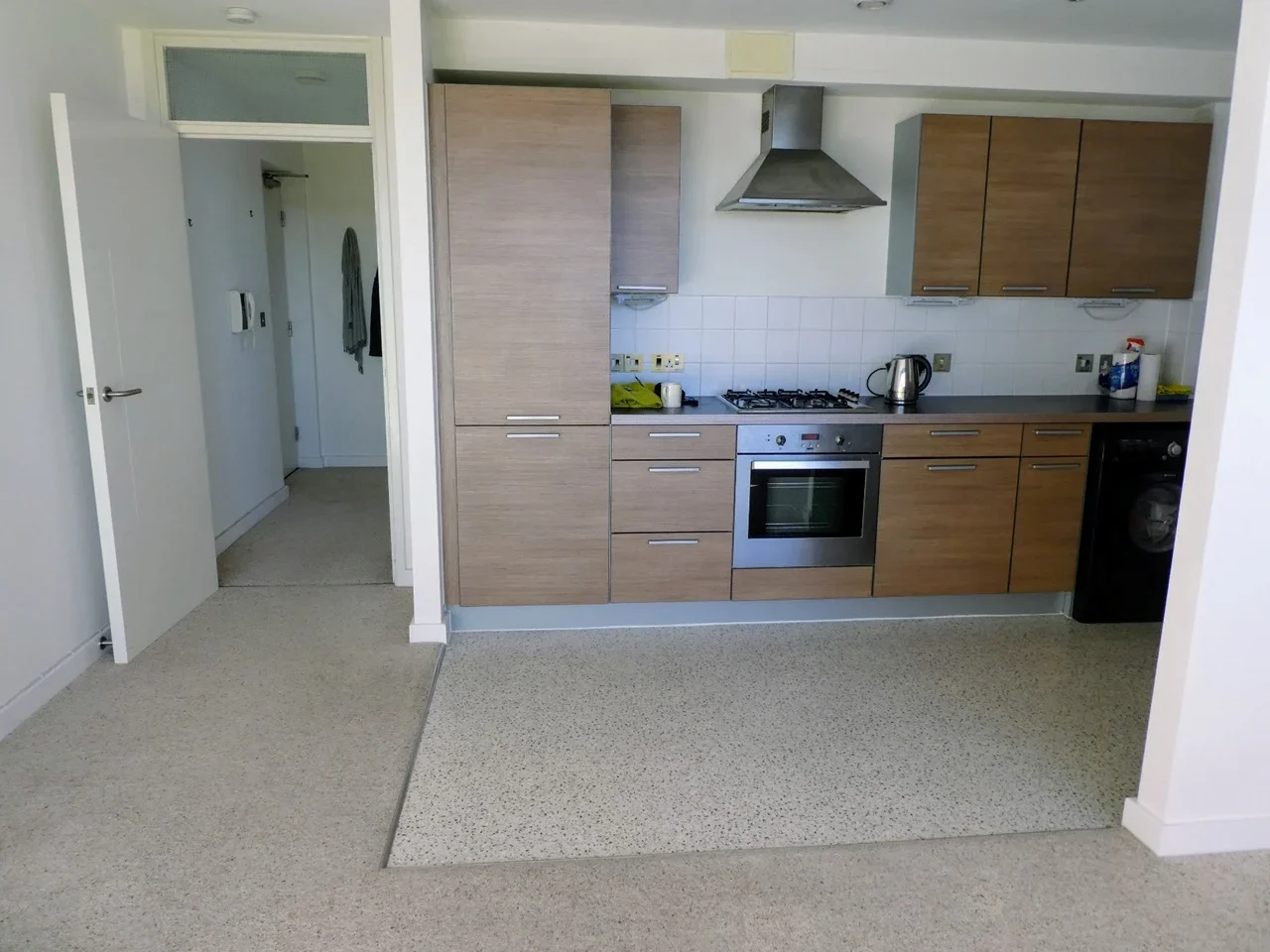 Flat Wyndham Road in Chester