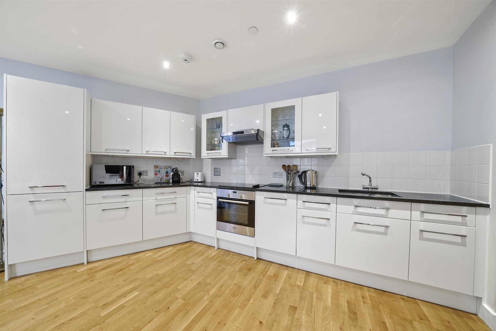 Flat Dominion Walk in Greater London