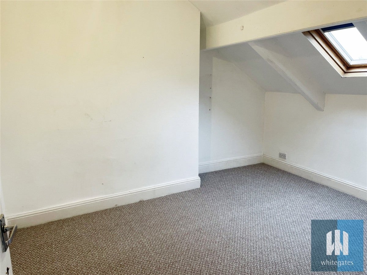 Flat Upper George Street in Kirklees
