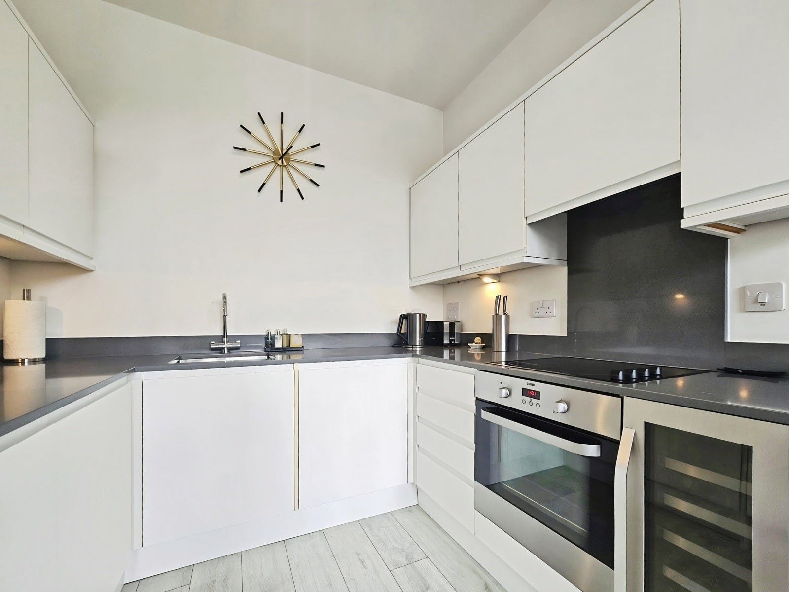 Flat London Road in Borough of Spelthorne