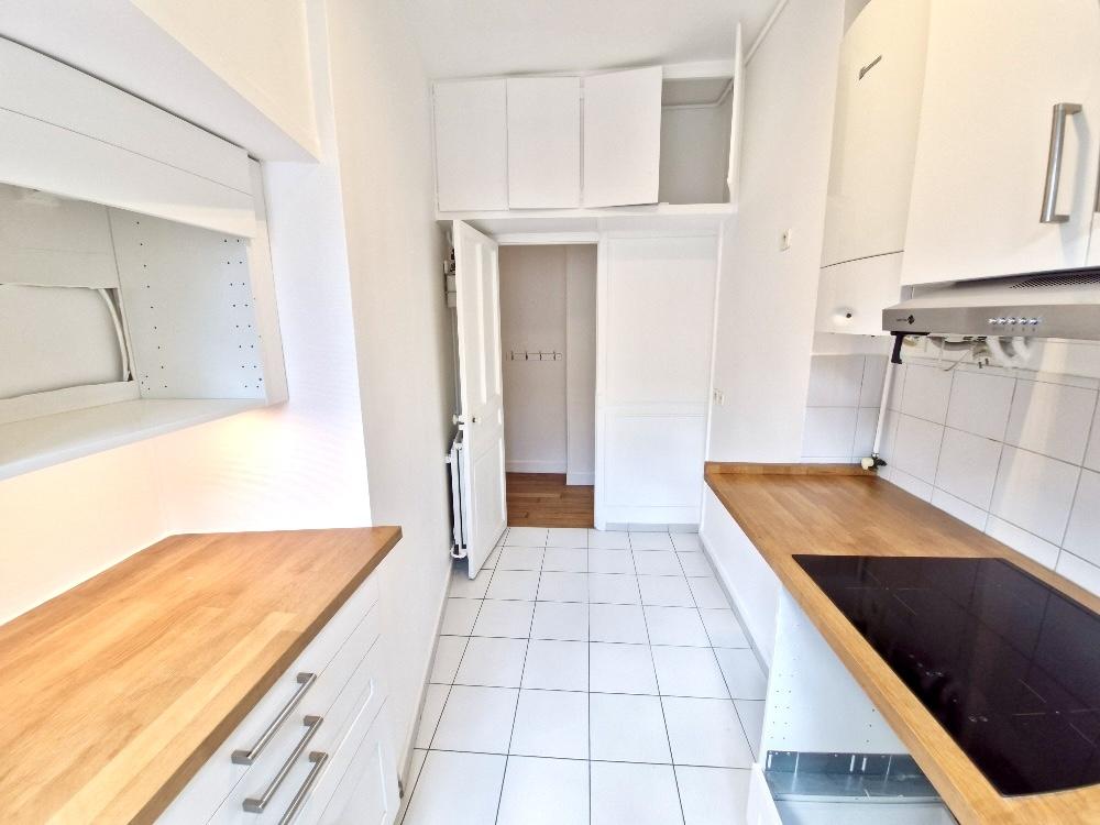 Flat Avenue du Général Leclerc in Paris