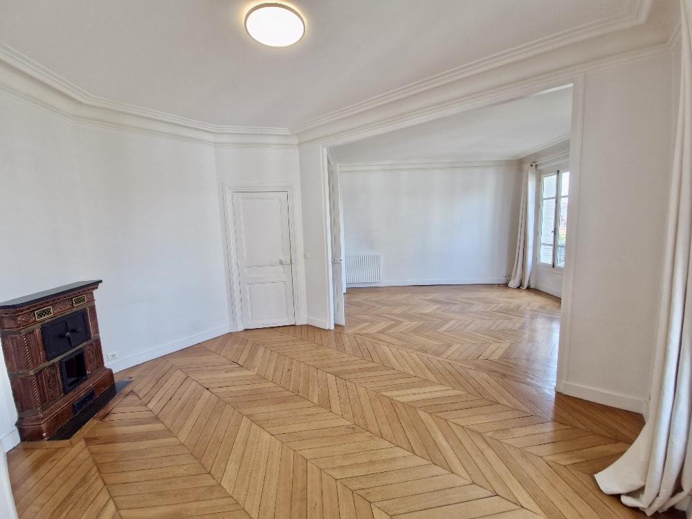 Flat Avenue du Général Leclerc in Paris