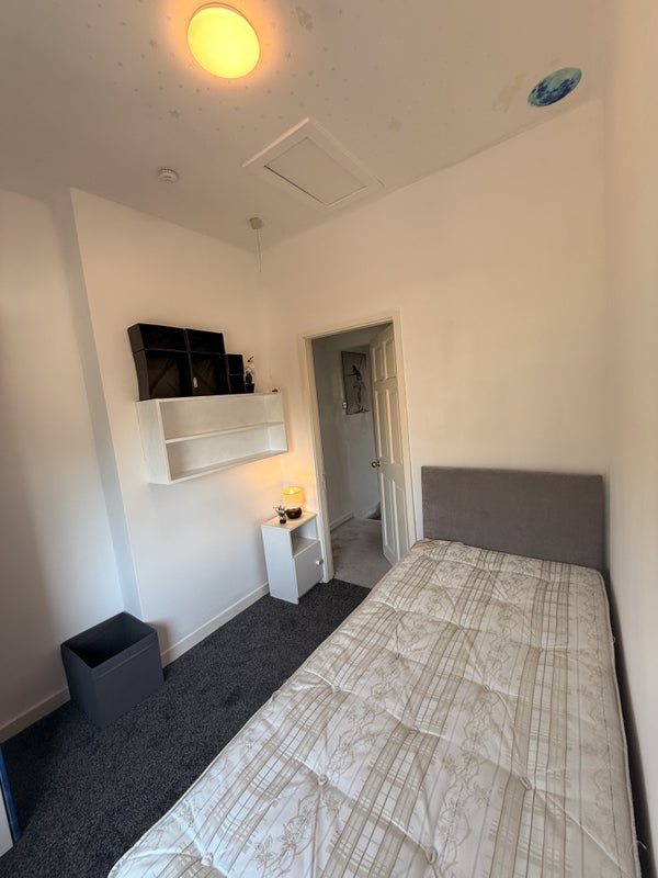 Room Longfield Terrace in Wakefield