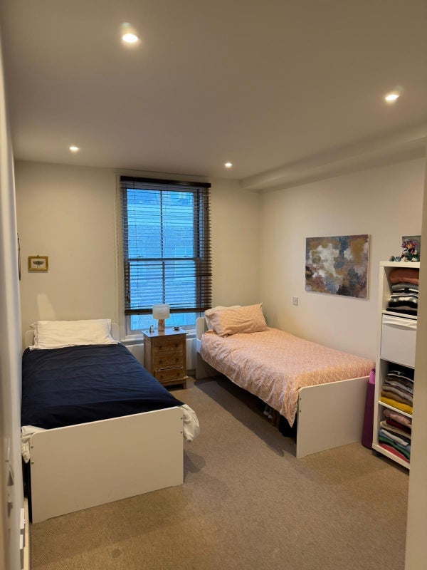 Room Kensington Gore in City of Westminster
