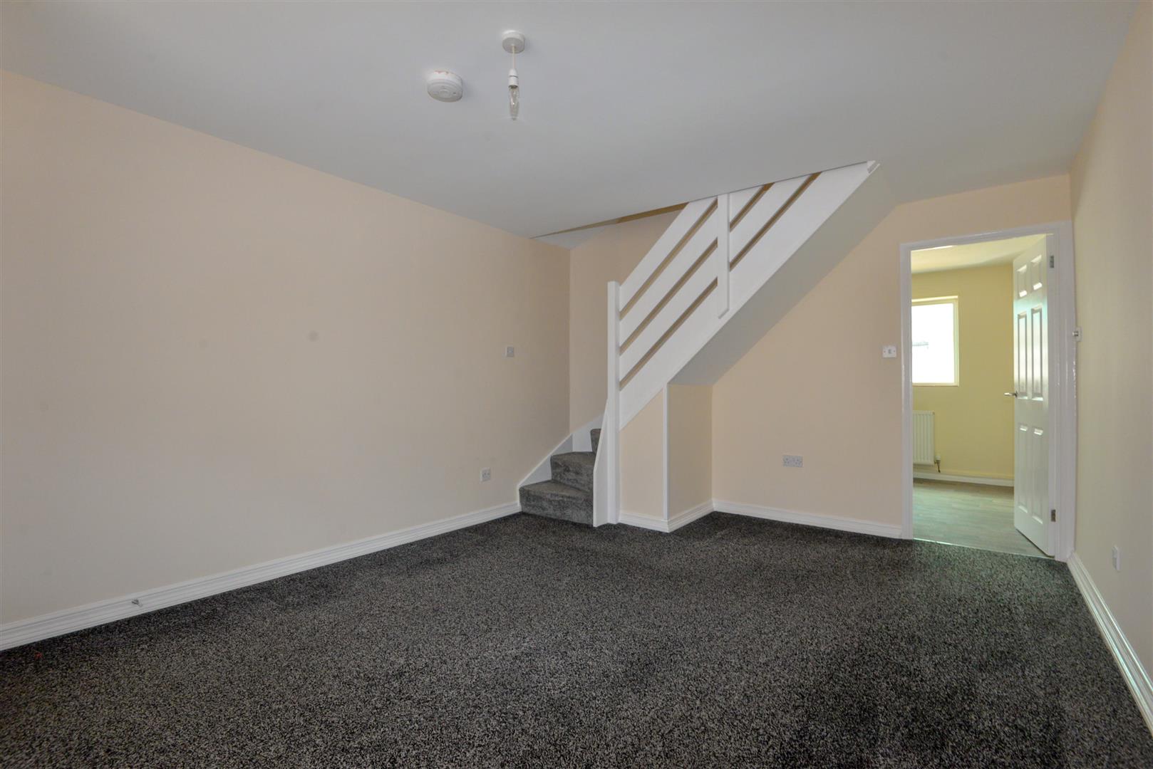 House Oakgrove Way in Bridgwater