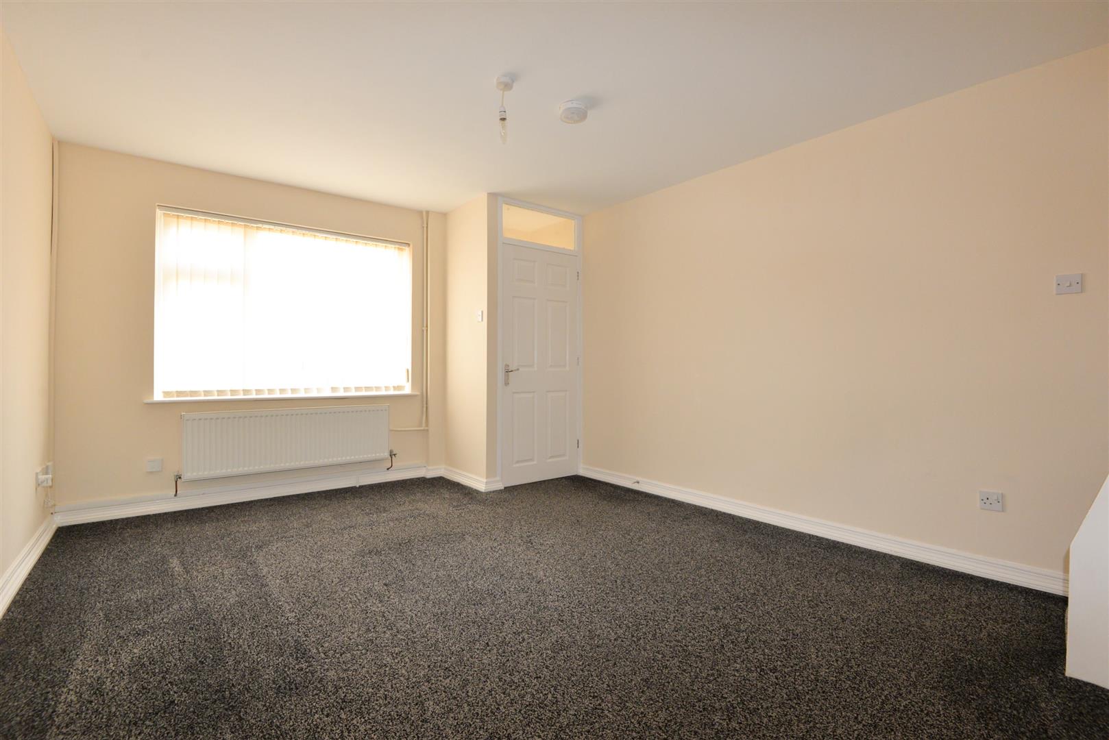 House Oakgrove Way in Bridgwater