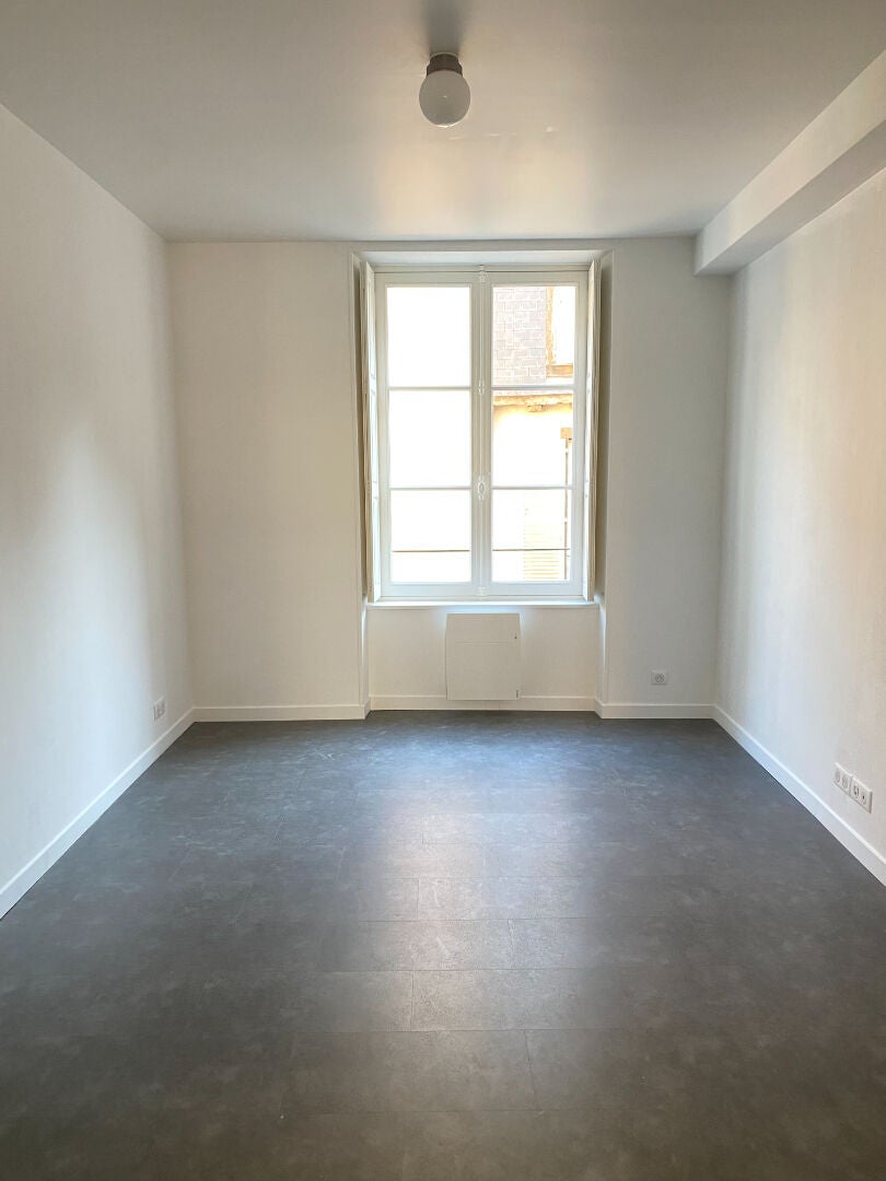 Flat Rue des Charmes in Le Mans