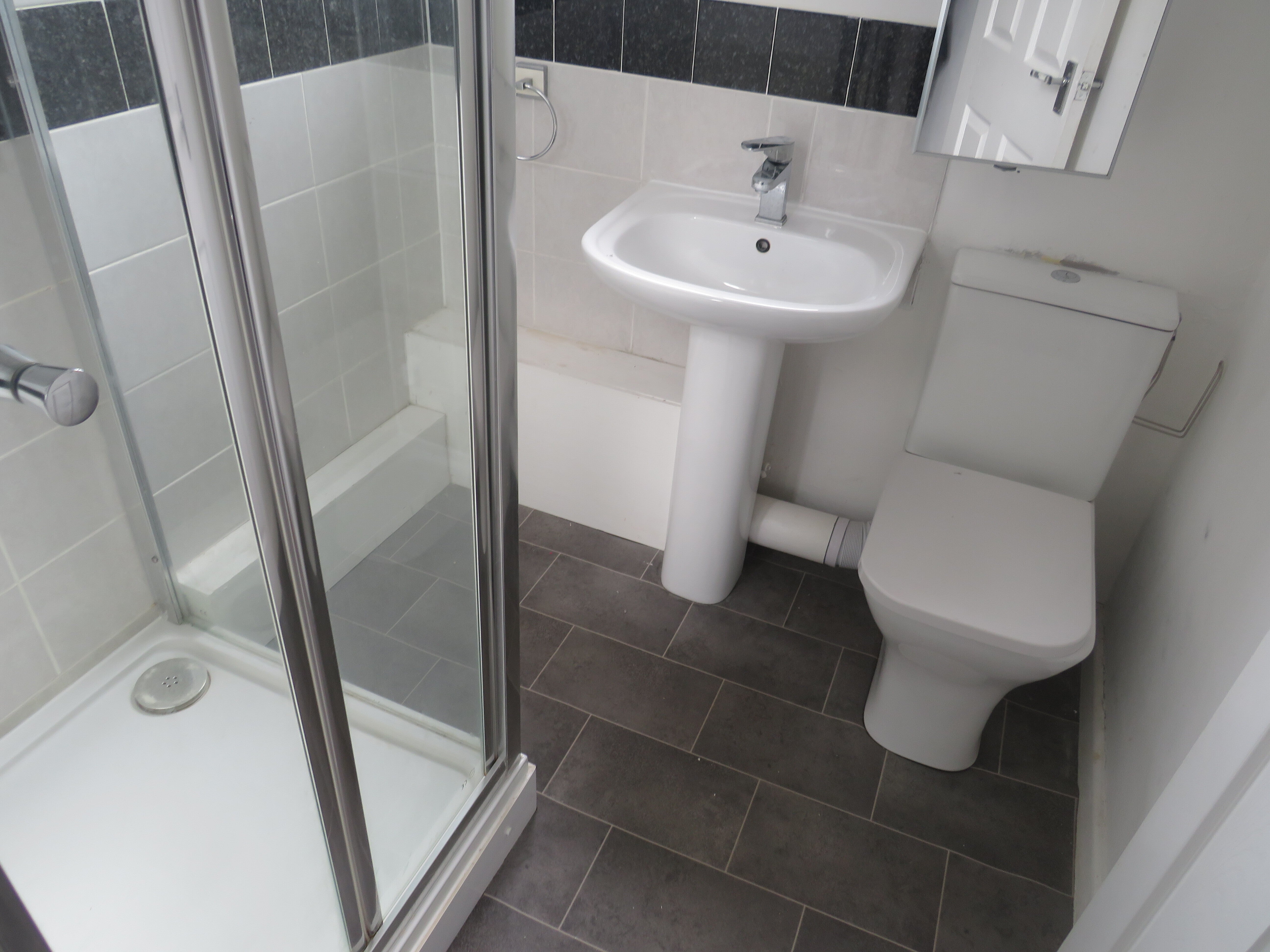 Flat Quayside Close in Sandwell