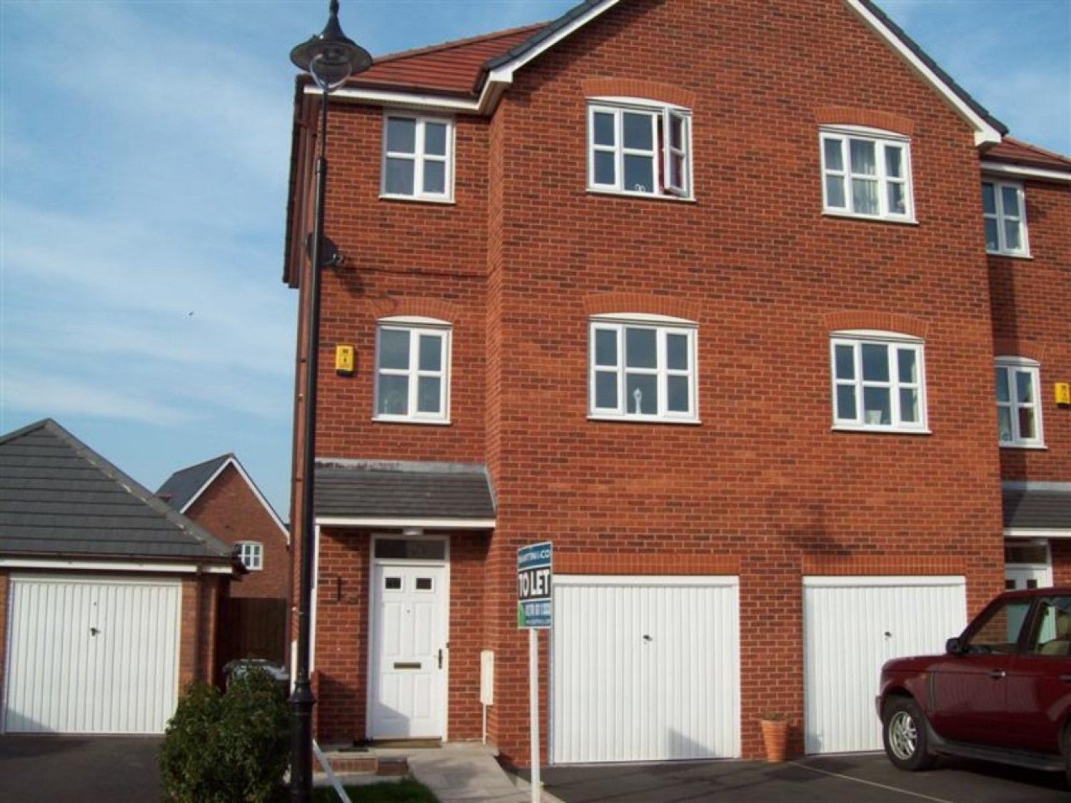 House Golden Hill in Wychwood Village