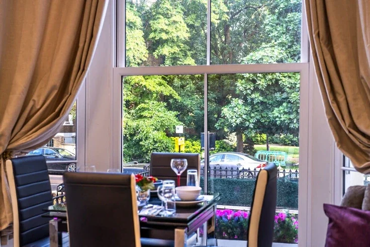 Flat Carlton Vale in City of Westminster