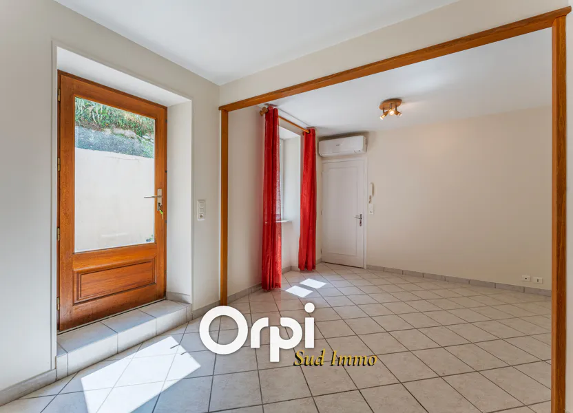 Appartement Avenue du Bois Laville à Lyas