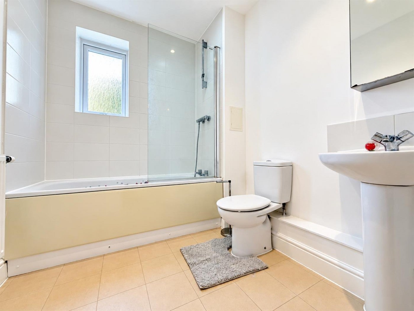 Flat Hunting Place in Greater London