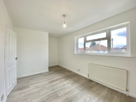 House Hunters Grove in Greater London