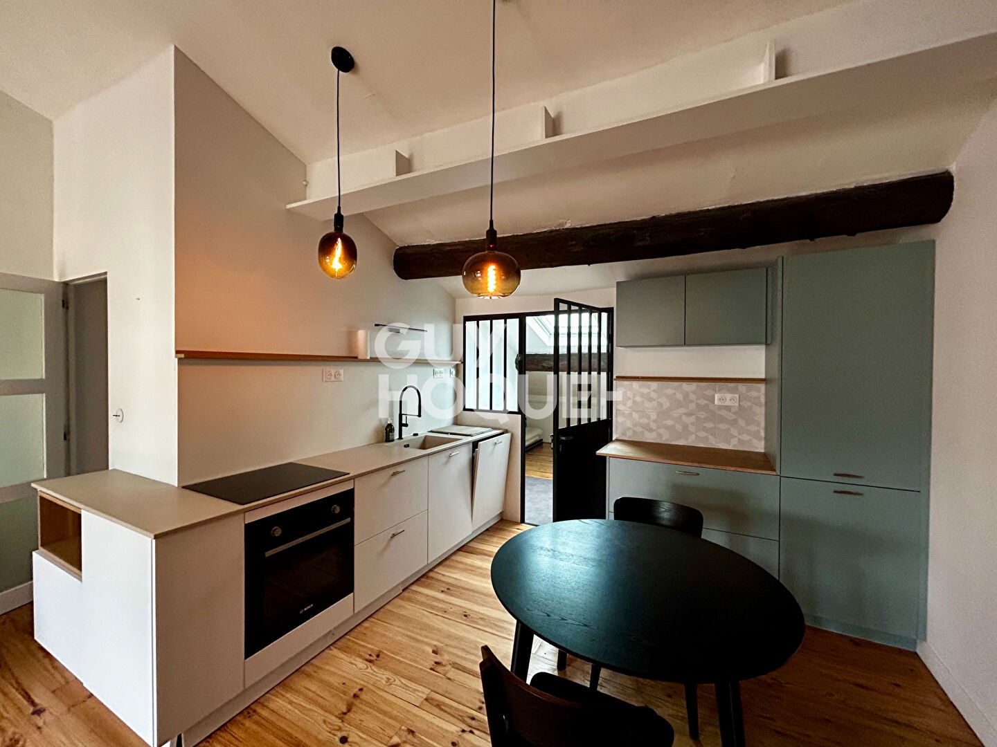 Flat Avenue Debourg in Lyon