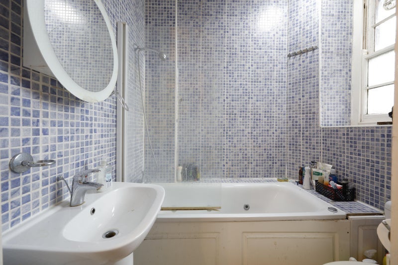 Room Maida Vale in City of Westminster