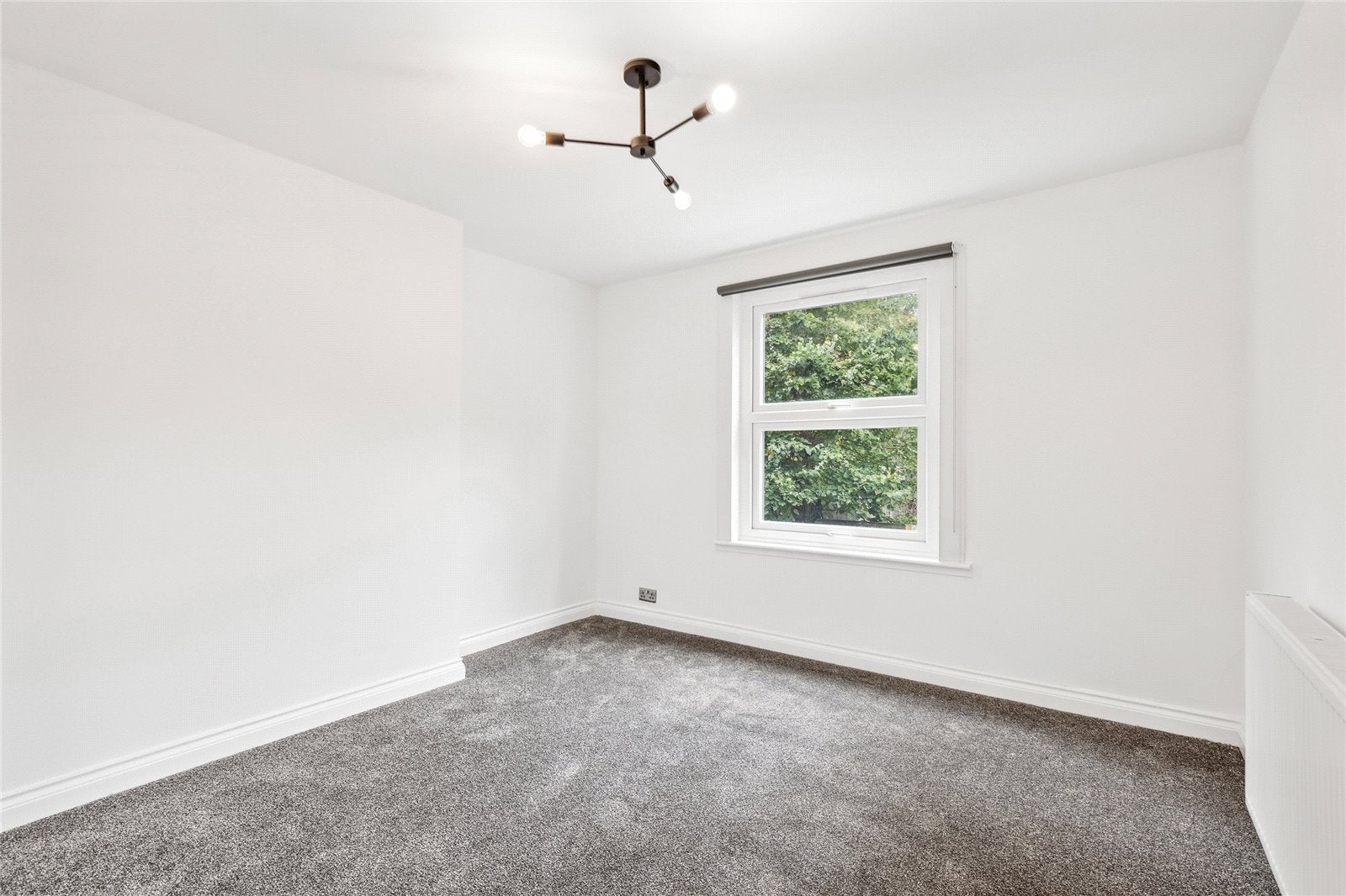 Flat Carminia Road in Greater London