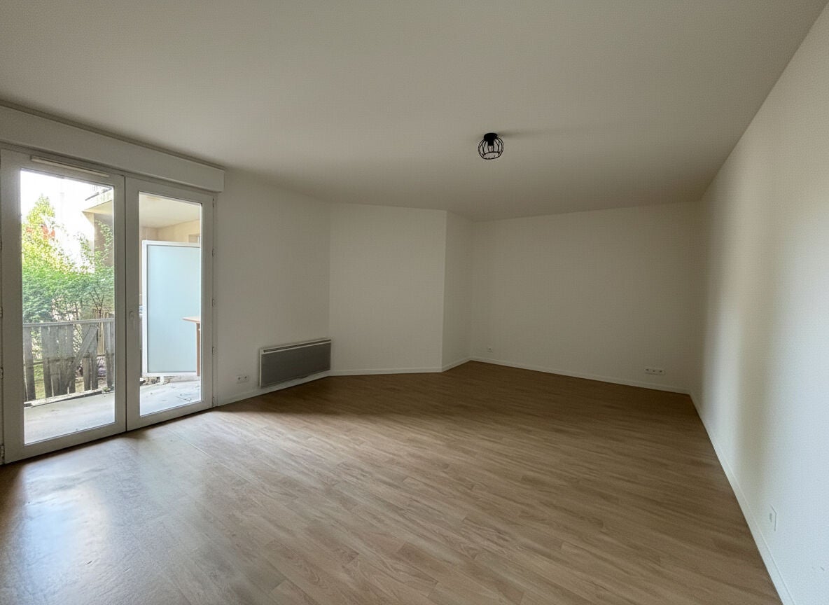 Flat D 47 in Verneuil-l'Étang