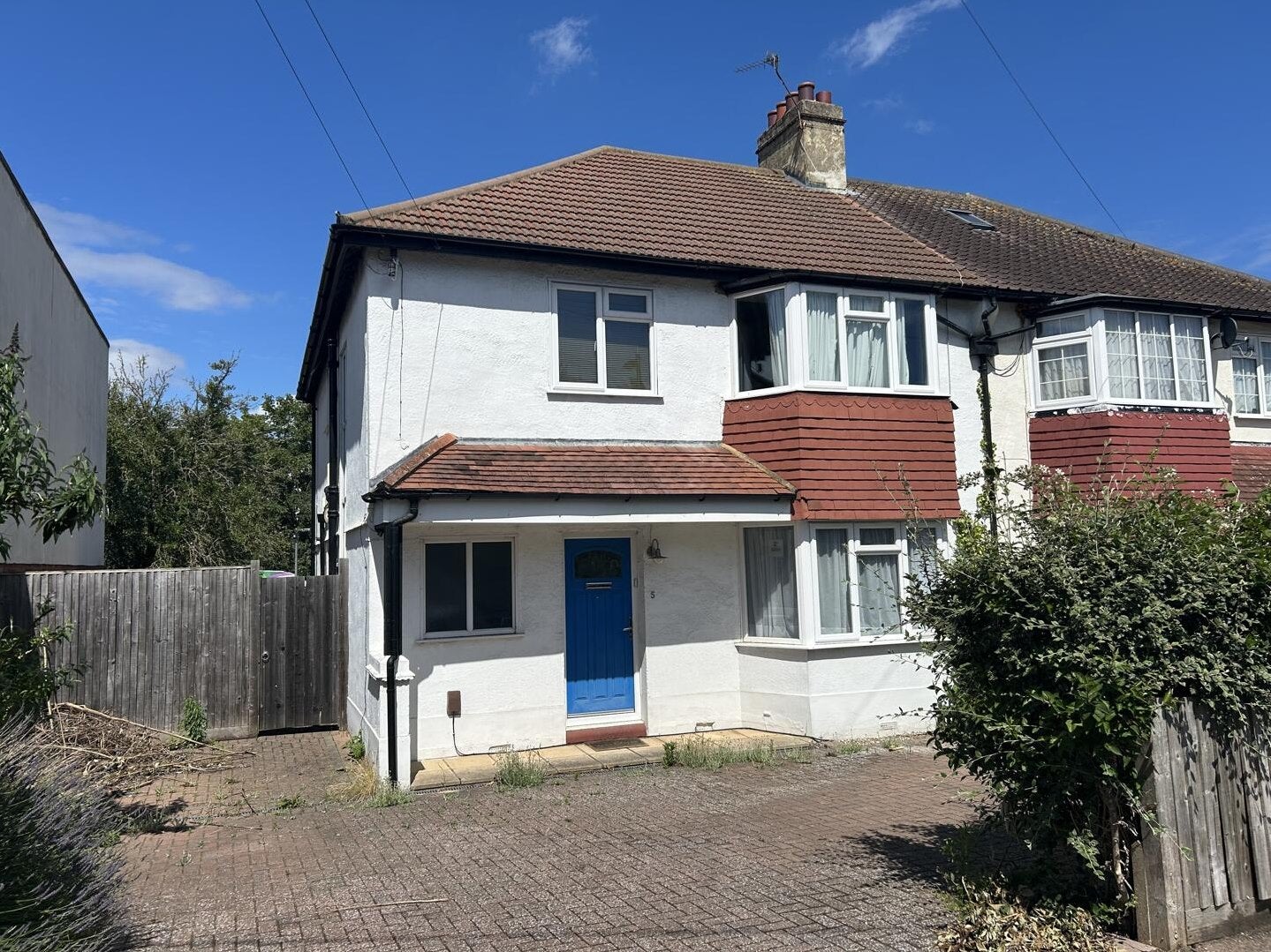 House Lawrence Road in Greater London