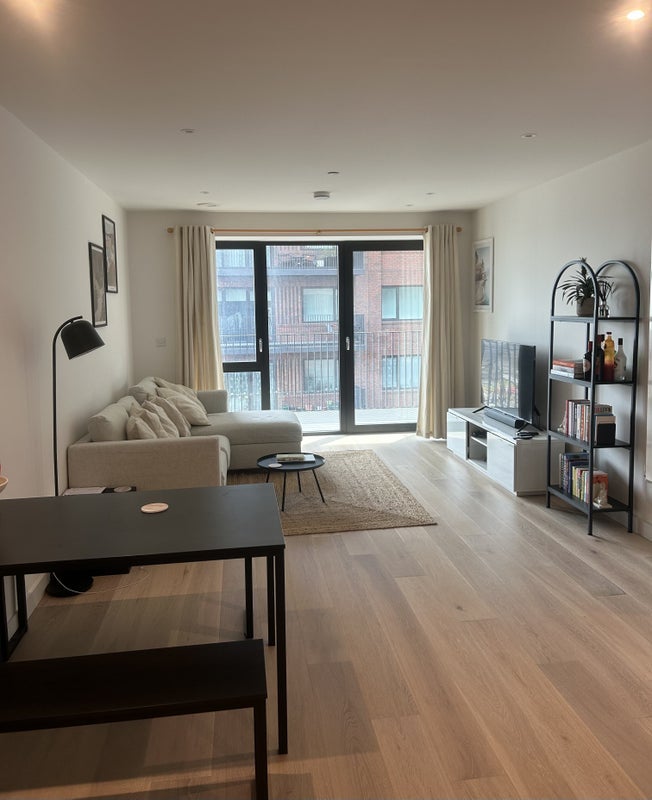 Room Shipwright Street in Greater London