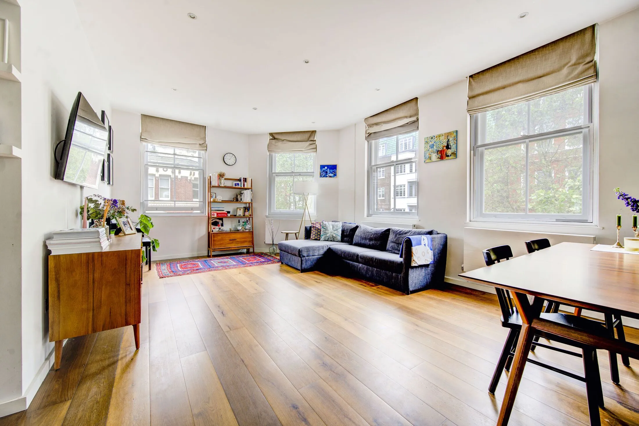Flat Coleherne Road in Greater London