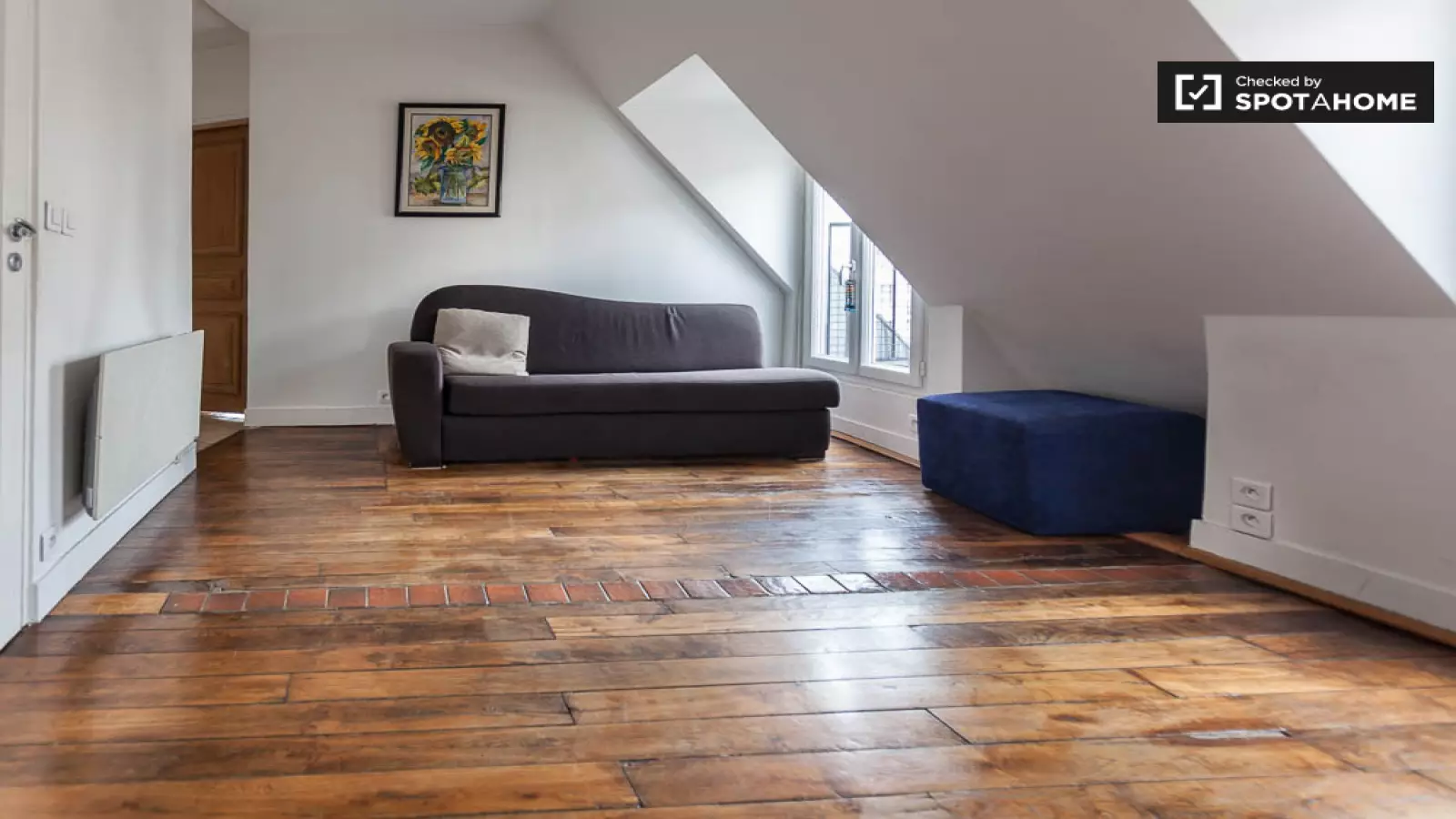 Appartement Rue de la Grange aux Belles à Paris