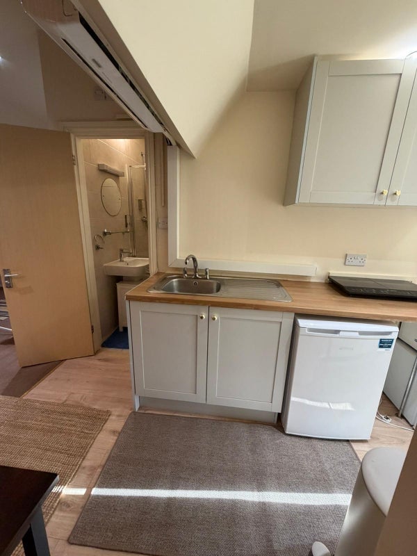 Room Westcombe Hill in Greater London