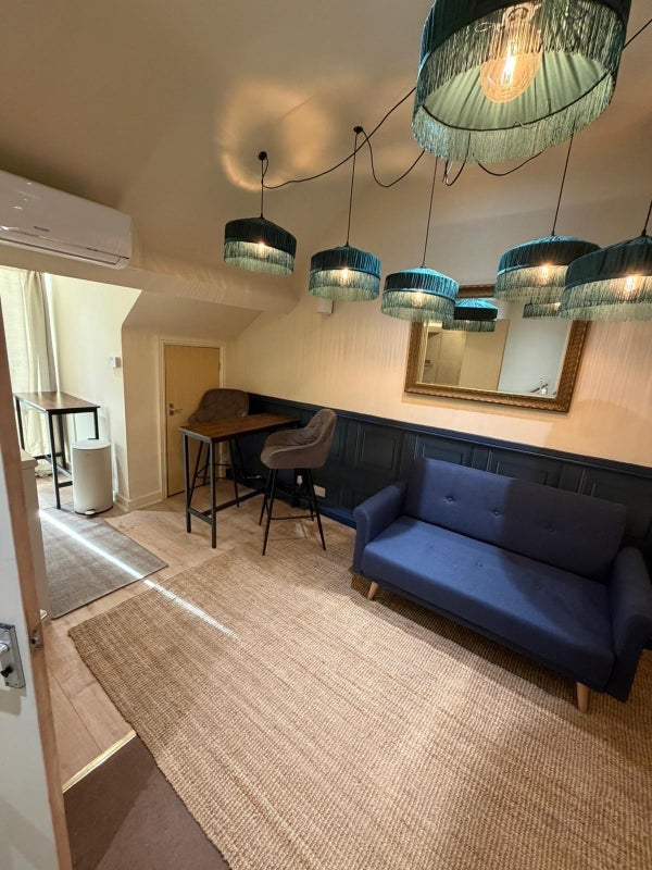 Room Westcombe Hill in Greater London