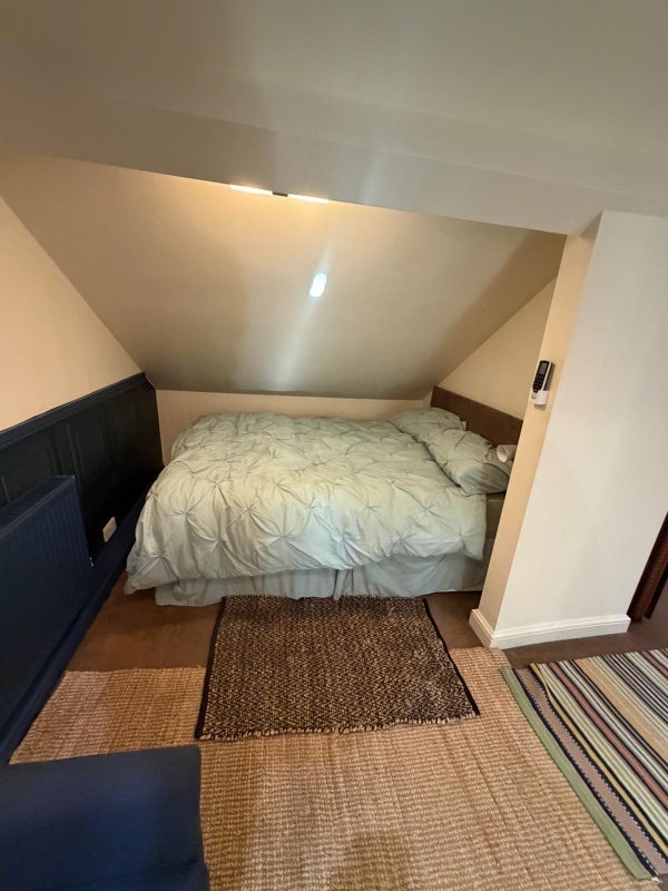 Room Westcombe Hill in Greater London