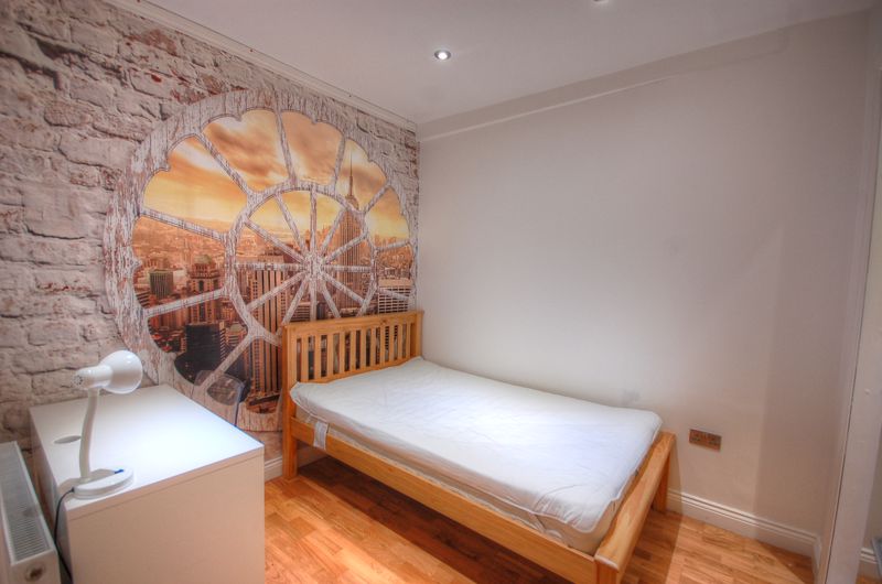 Flat Falconar's Court in Newcastle upon Tyne
