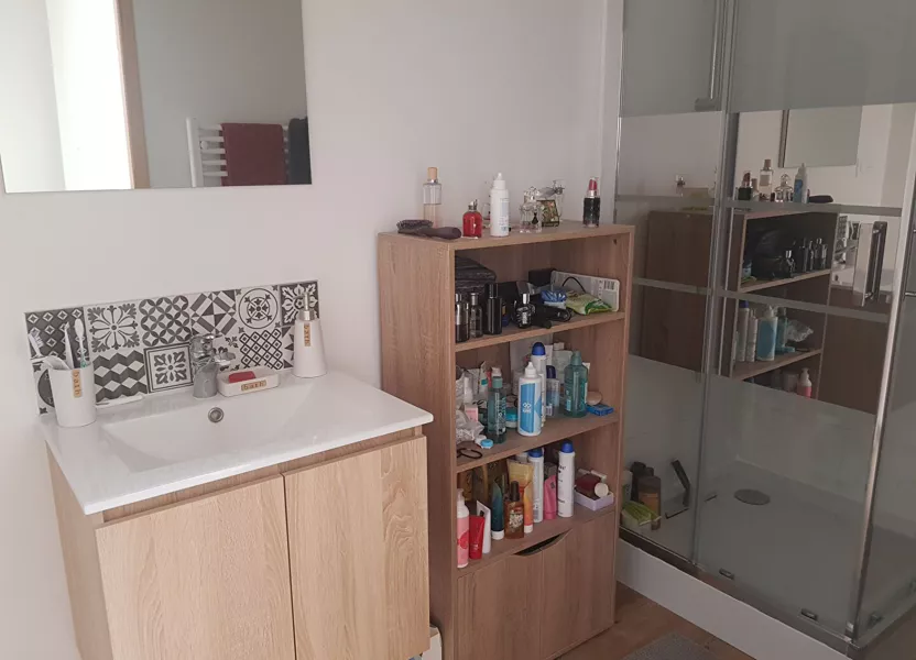 Appartement Chemin de la Seguinière à Pont-l'Abbé-d'Arnoult