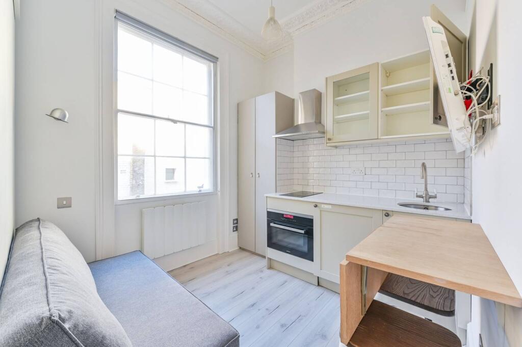Flat Gloucester Place in City of Westminster
