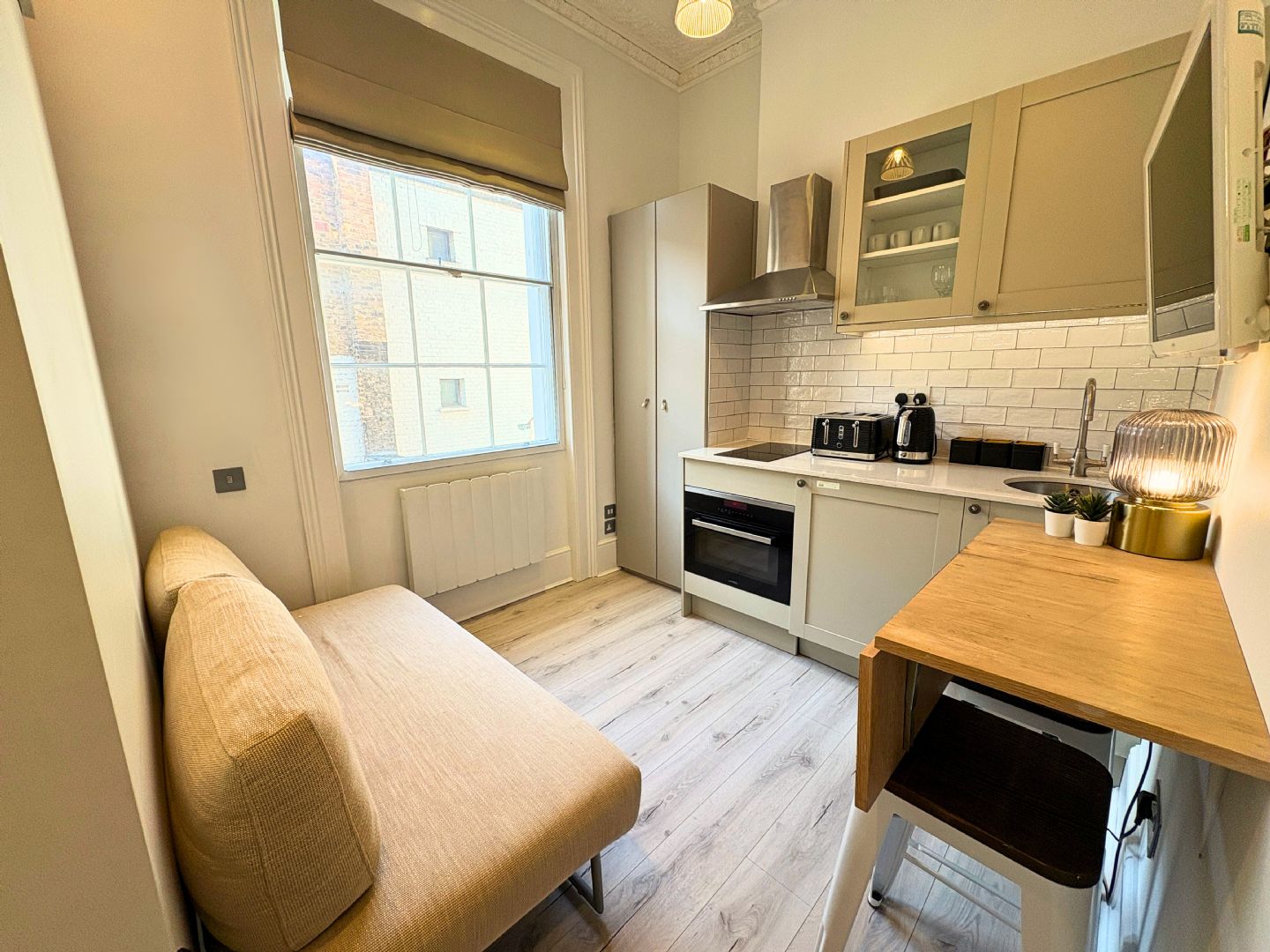 Flat Gloucester Place in City of Westminster