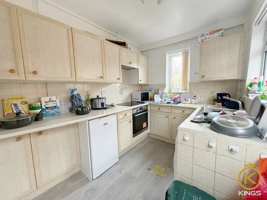 House Southway in Guildford