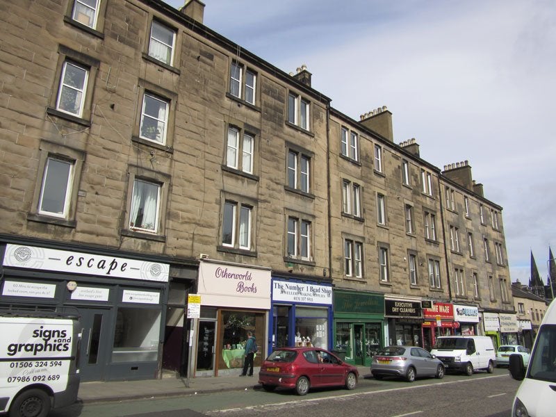 Flat Dalry Road in City of Edinburgh