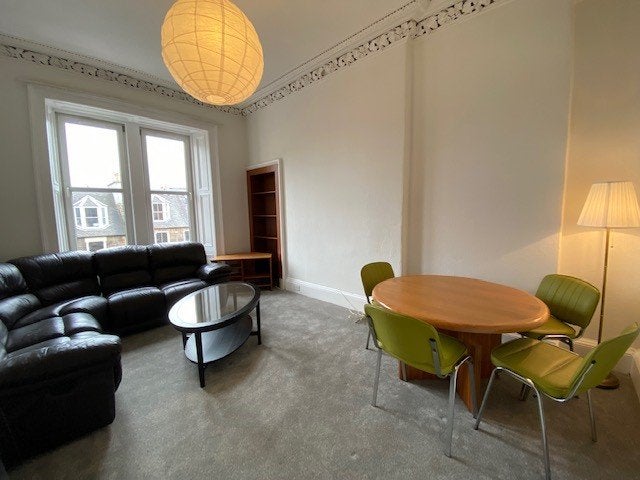 Flat Dalry Road in City of Edinburgh