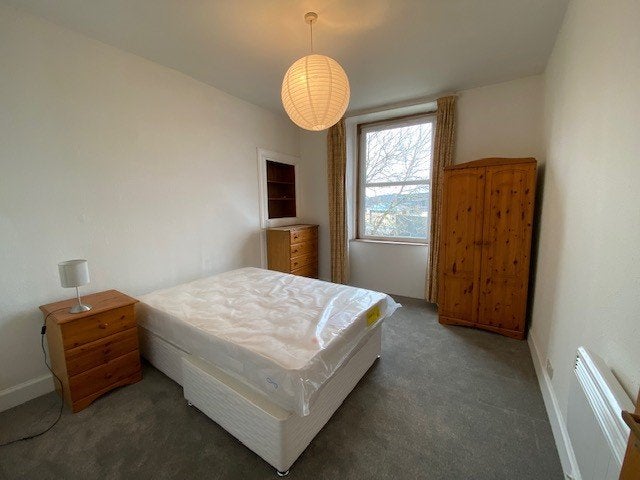 Flat Dalry Road in City of Edinburgh