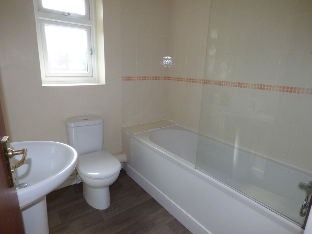 House Prince Rupert Way in Bovey Tracey