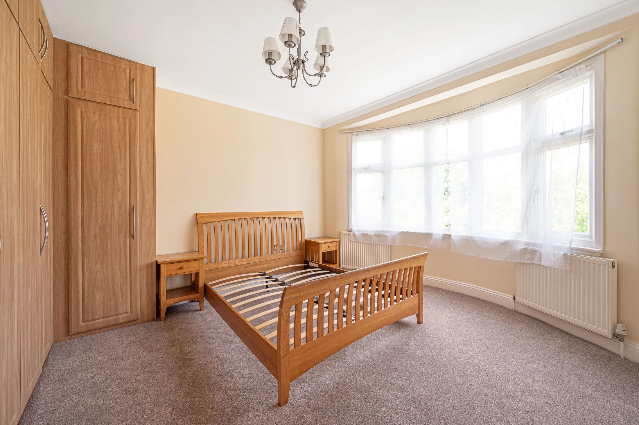 House Ventnor Drive in Greater London