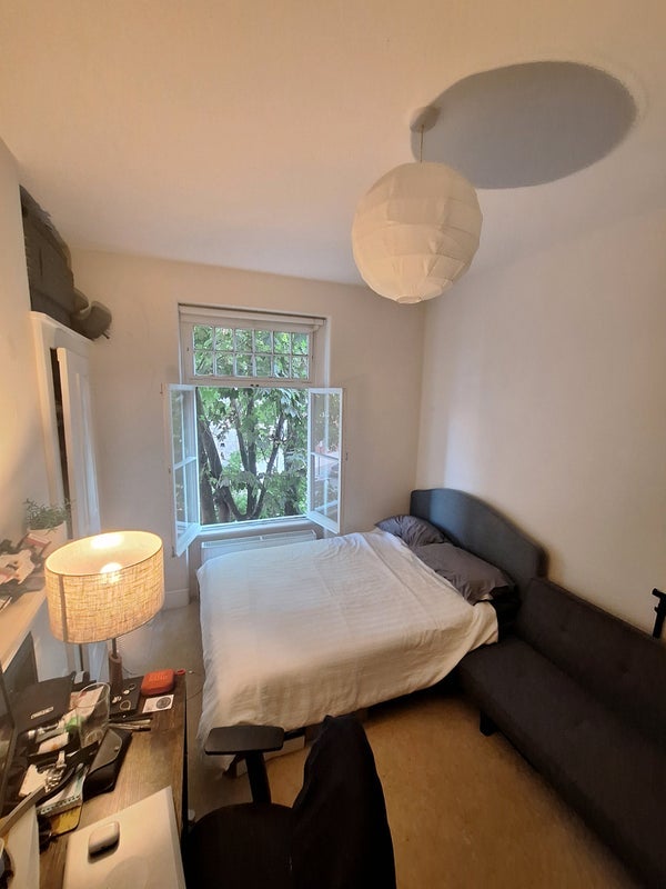 Room Avonmore Road in Greater London