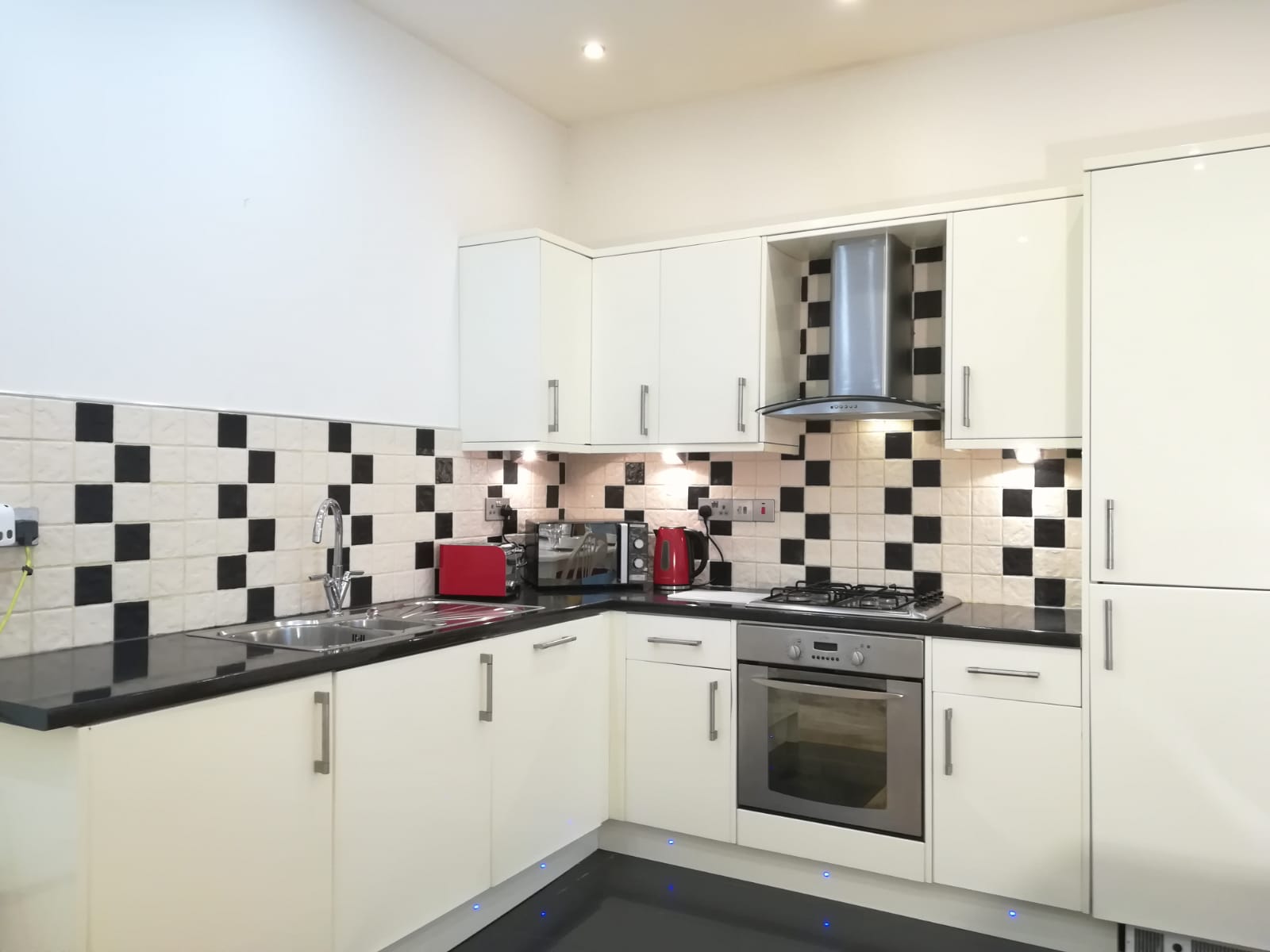 Flat Sketty Road in Swansea