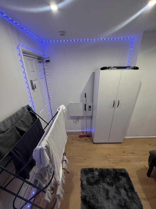 Room Chester Road in Greater London