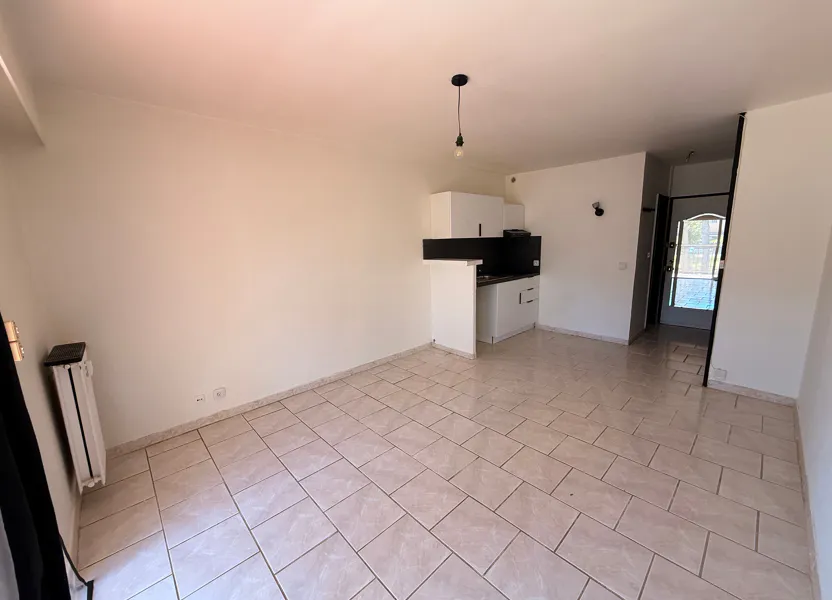Appartement Avenue du Docteur Gerhardt à Peymeinade