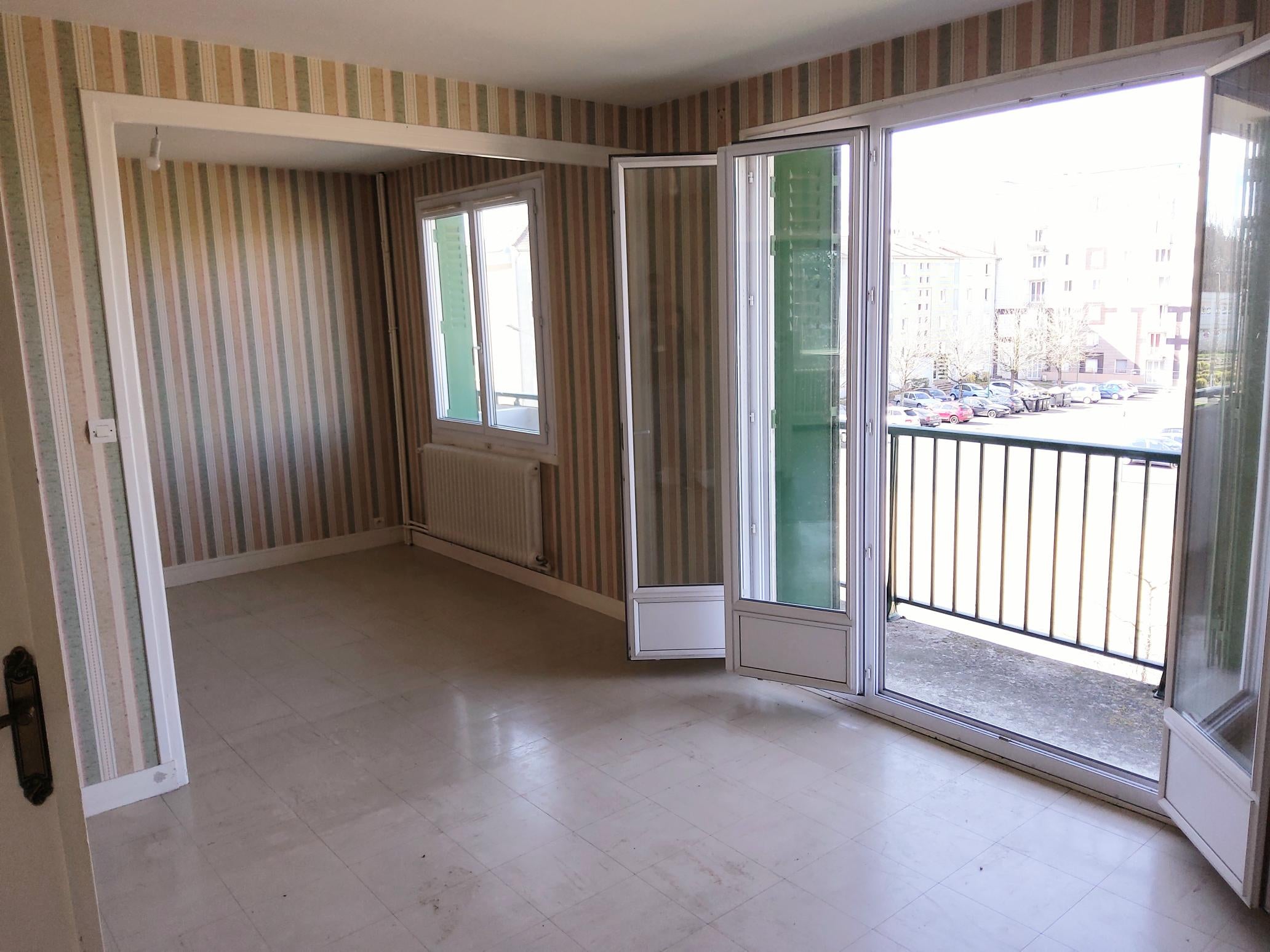Flat Avenue de la Paix in Cosne-Cours-sur-Loire
