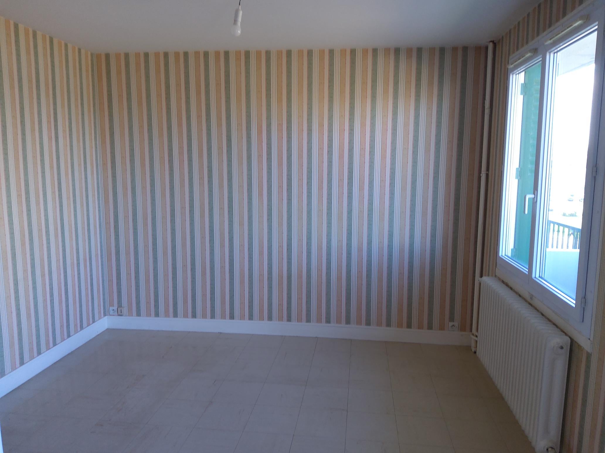 Flat Avenue de la Paix in Cosne-Cours-sur-Loire