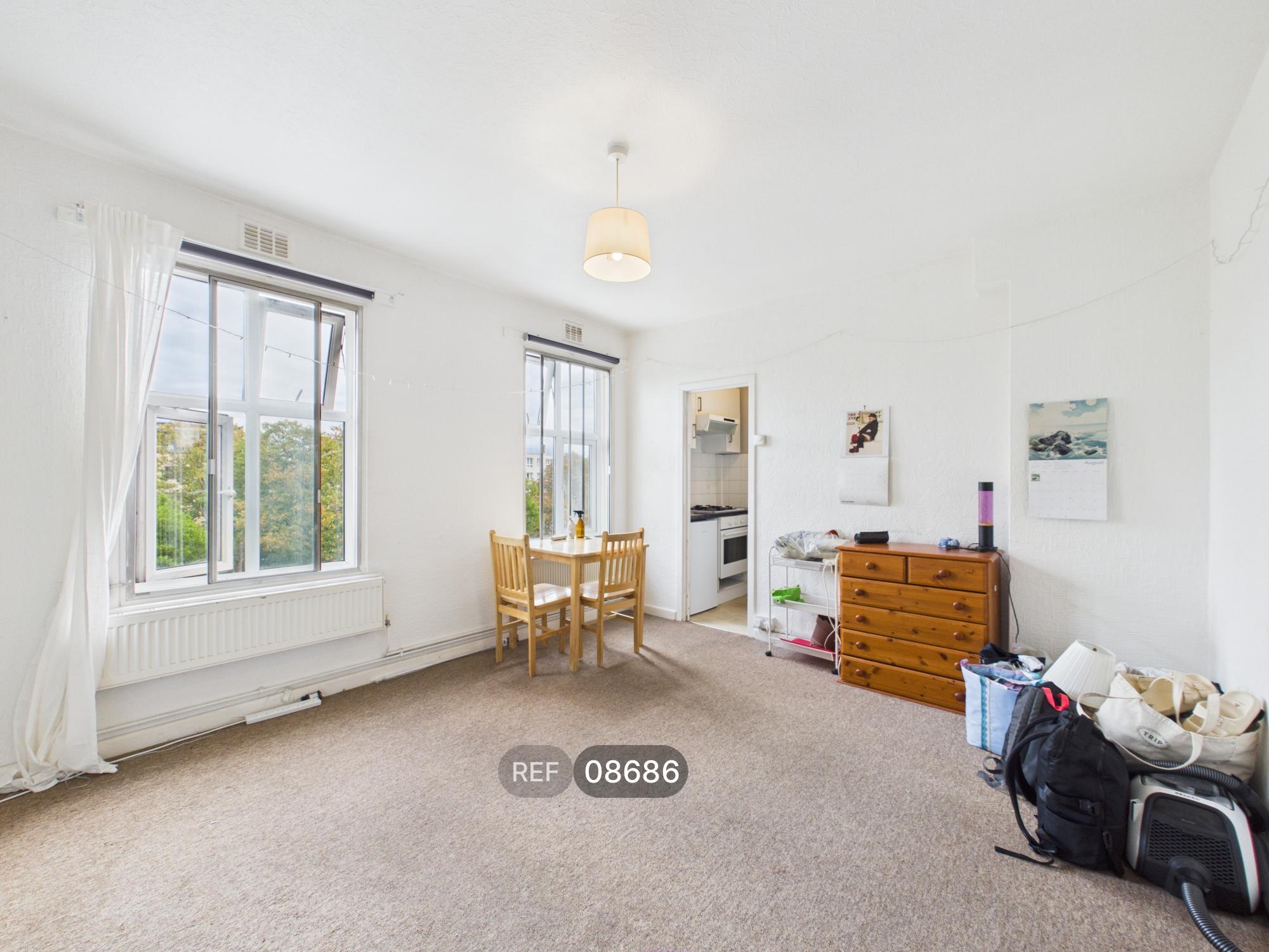 Flat Brixton Hill in Greater London